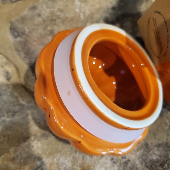 Pumpkin Canisters-NWT - Picture 8 of 8